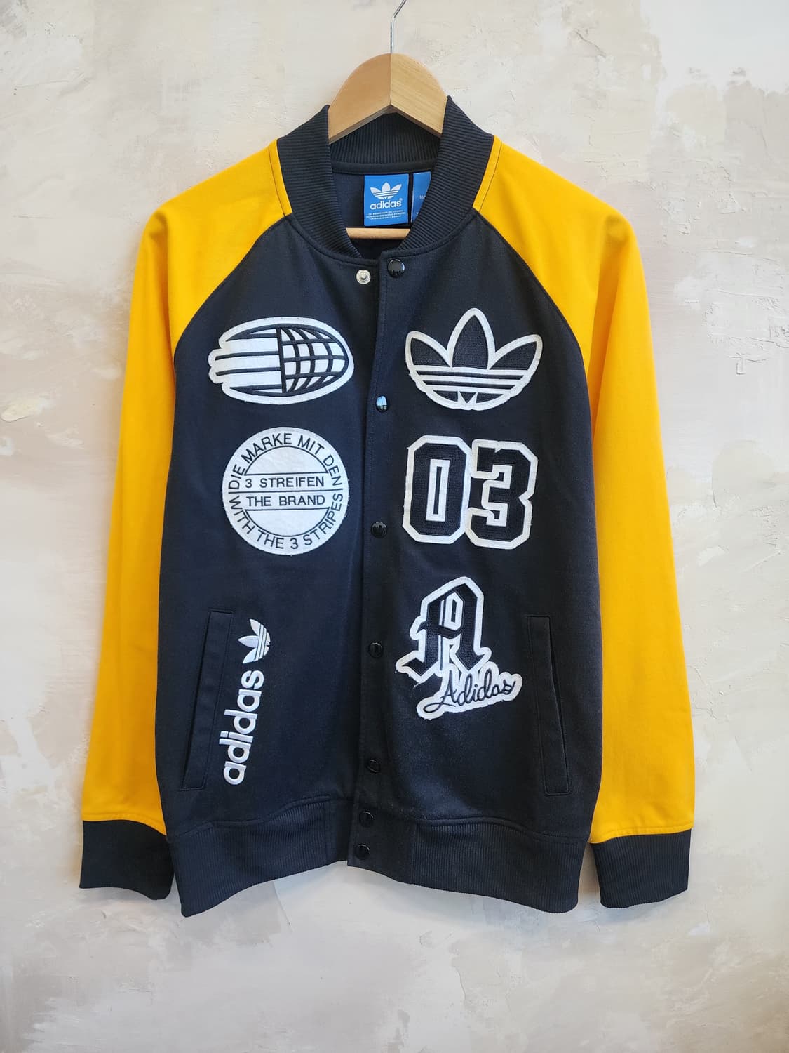 아디다스 바시티 자켓 상품이미지1