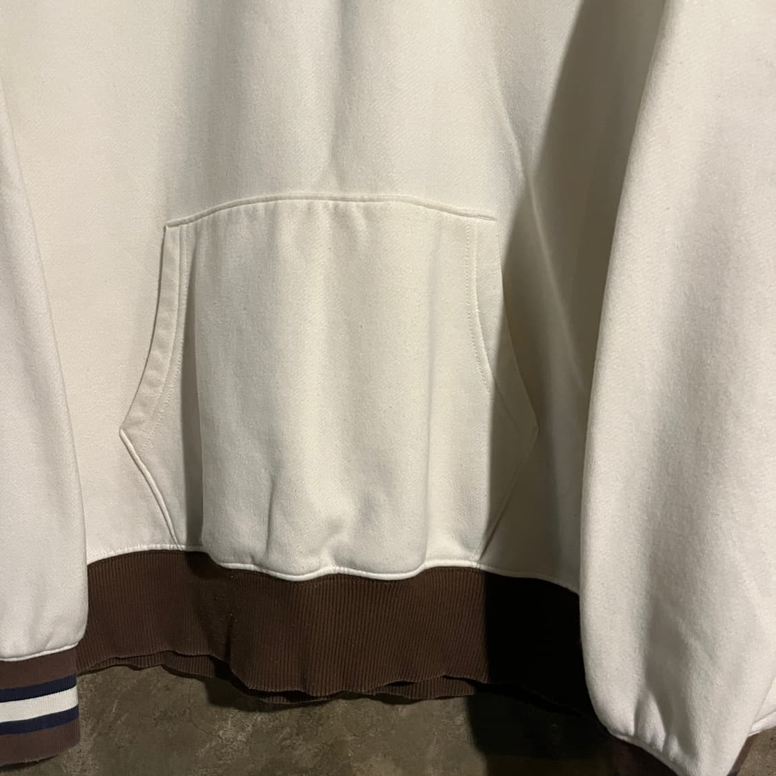 후아유 반집업 맨투맨 상품이미지3