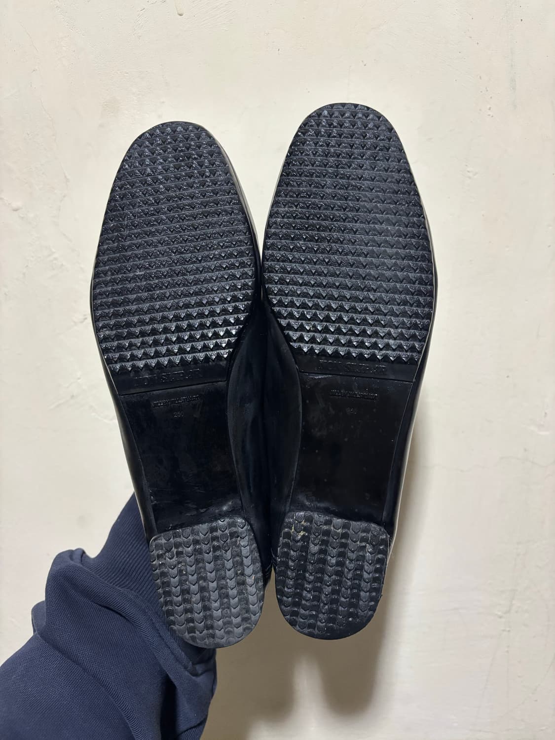 질바이질스튜어트 블랙 레더 로퍼 250사이즈 상품이미지4