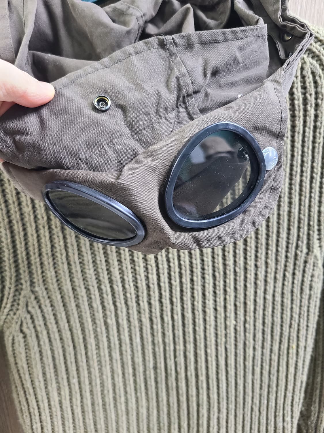 cp컴퍼니 니트 고글 렌즈 가디건 95 상품이미지5