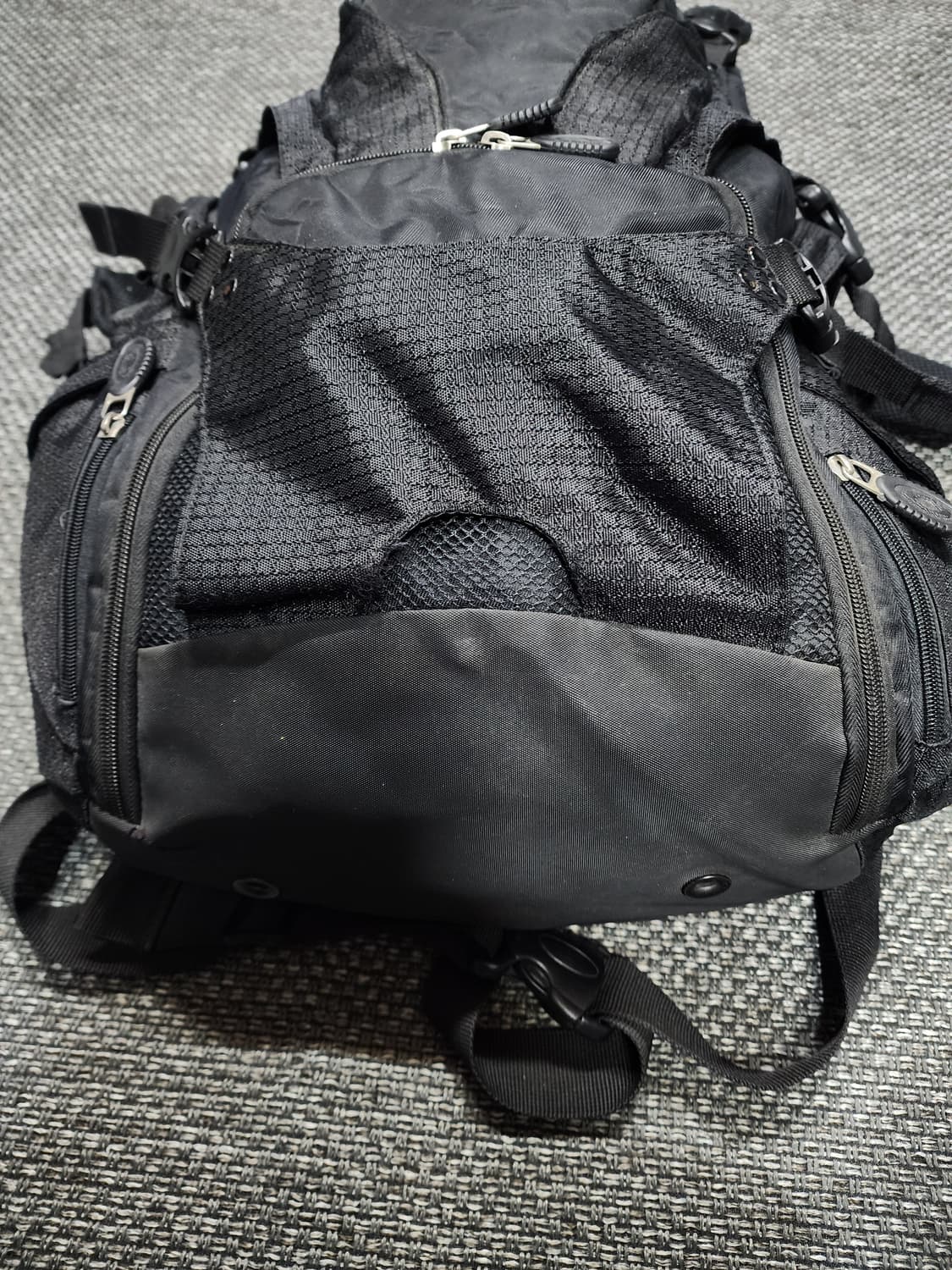 오클리 유틸리티 아이콘 백팩 상품이미지8