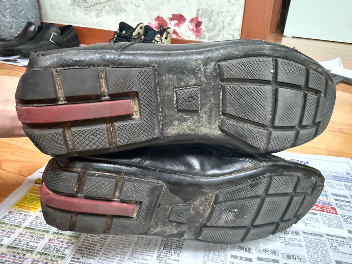 프라다 스포츠 플랫 스니커즈 버건디 상품이미지4