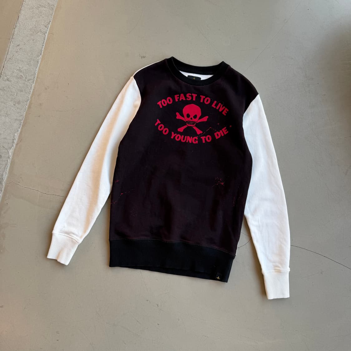 비비안 웨스트우드 앵글로마니아 스웻셔츠 상품이미지1