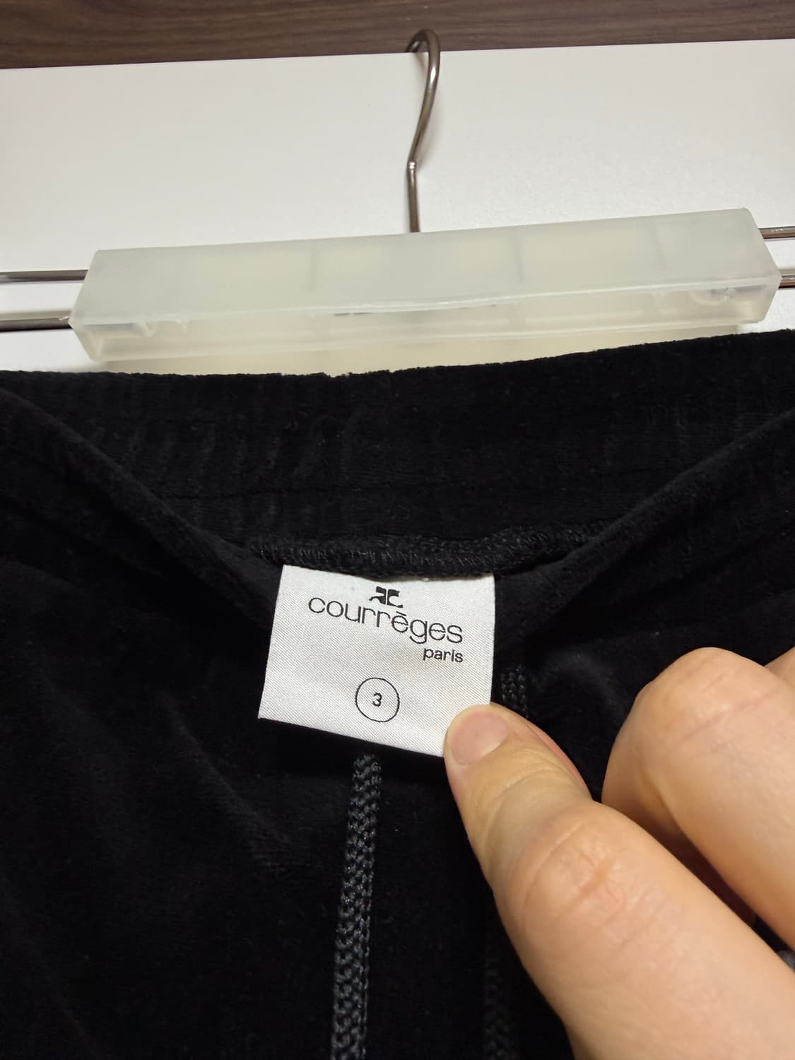 꾸레쥬 벨벳 트레이닝 팬츠 (3) 상품이미지4