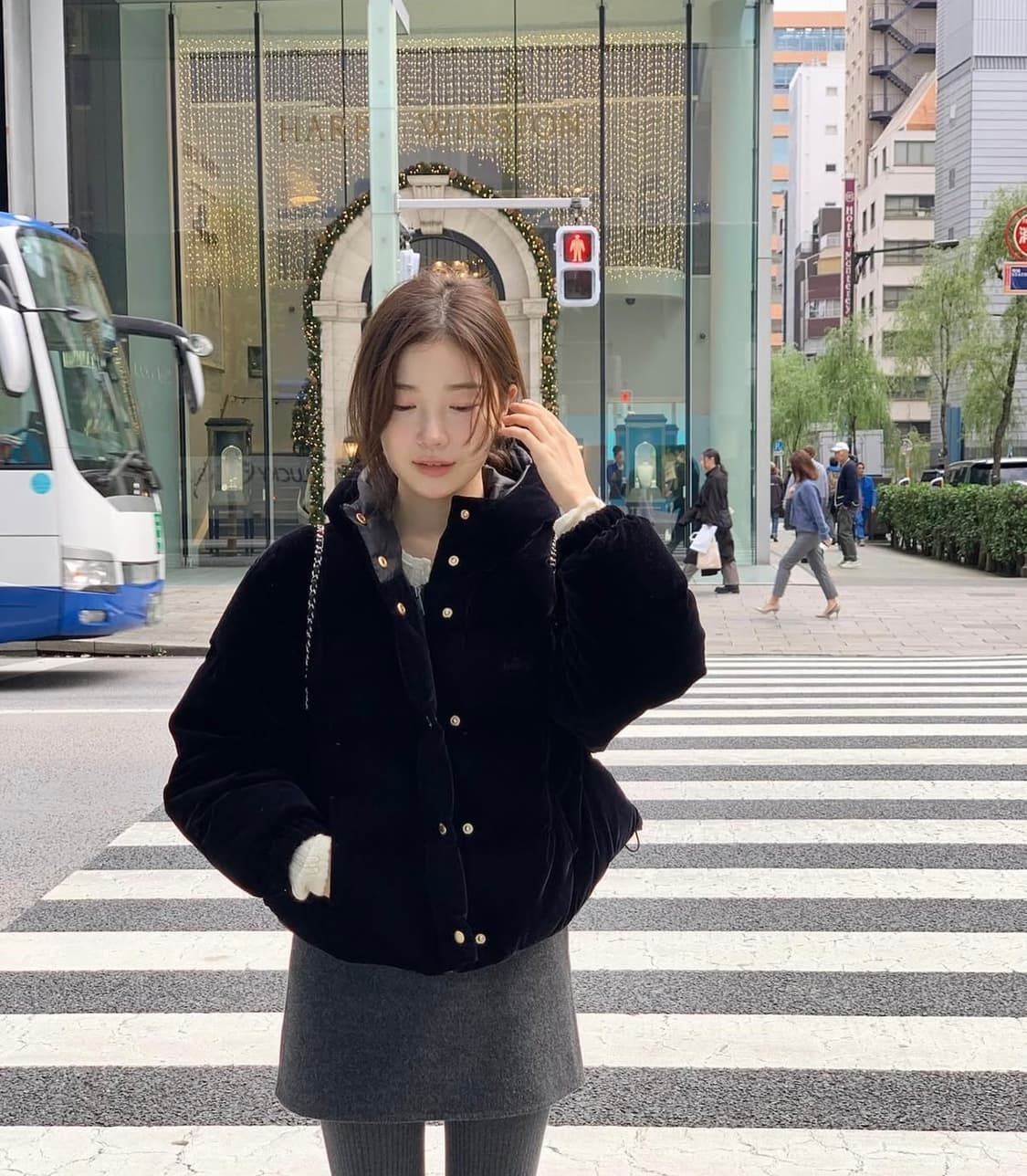 더바넷 벨벳 패딩 블랙 velvet goose puffer jacket 상품이미지4