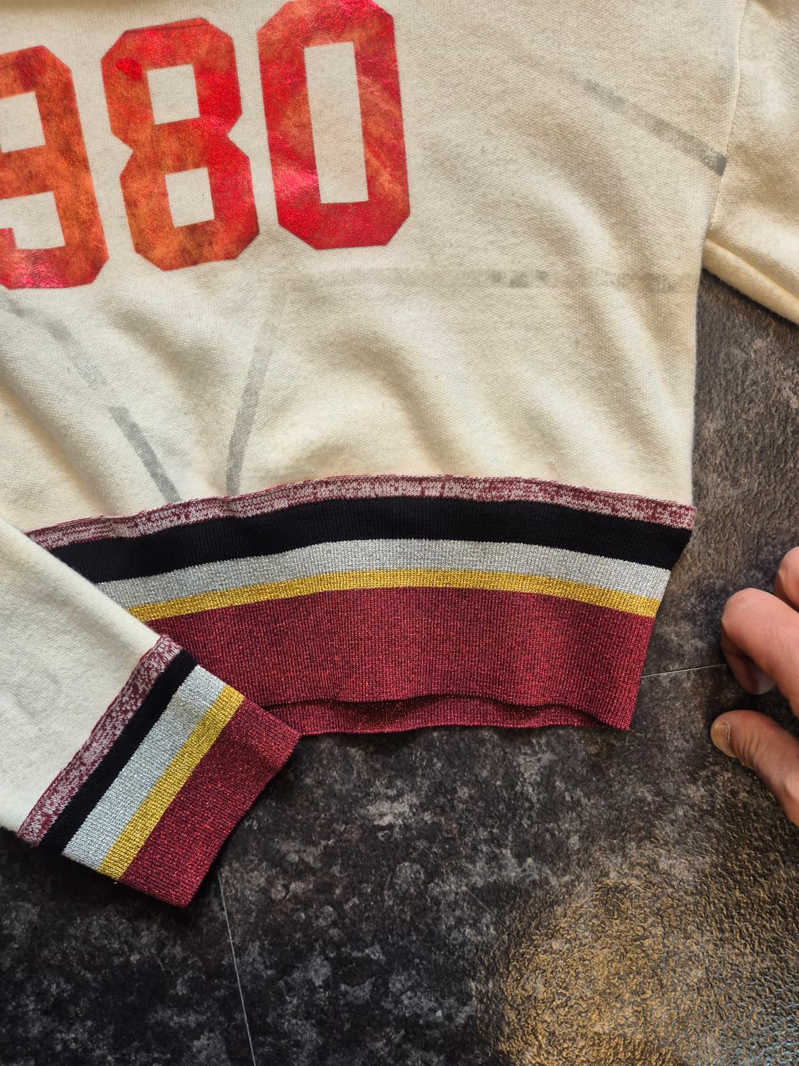 [85]쥬시쥬디 크롭 니트 스웨터 상품이미지4