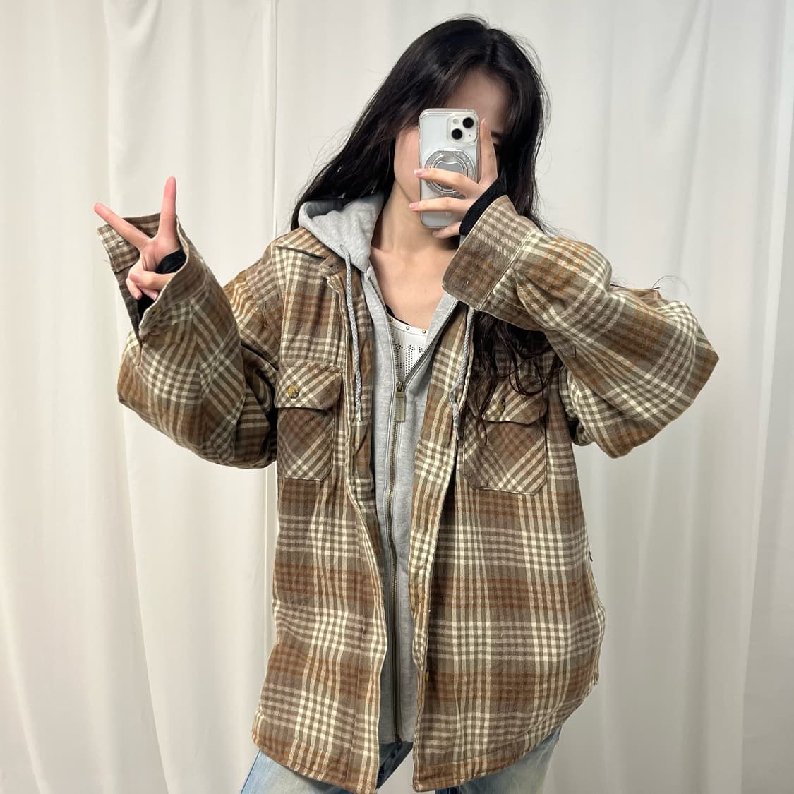 Moose Creek Beige Check Quilted Hoodie 상품이미지2