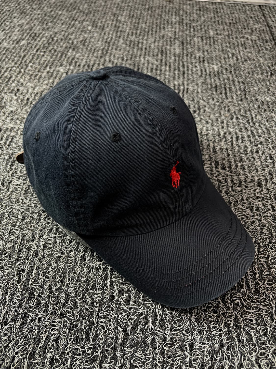 폴로 랄프로렌 포니 가죽 스트랩 볼캡 블랙 1491 상품이미지1