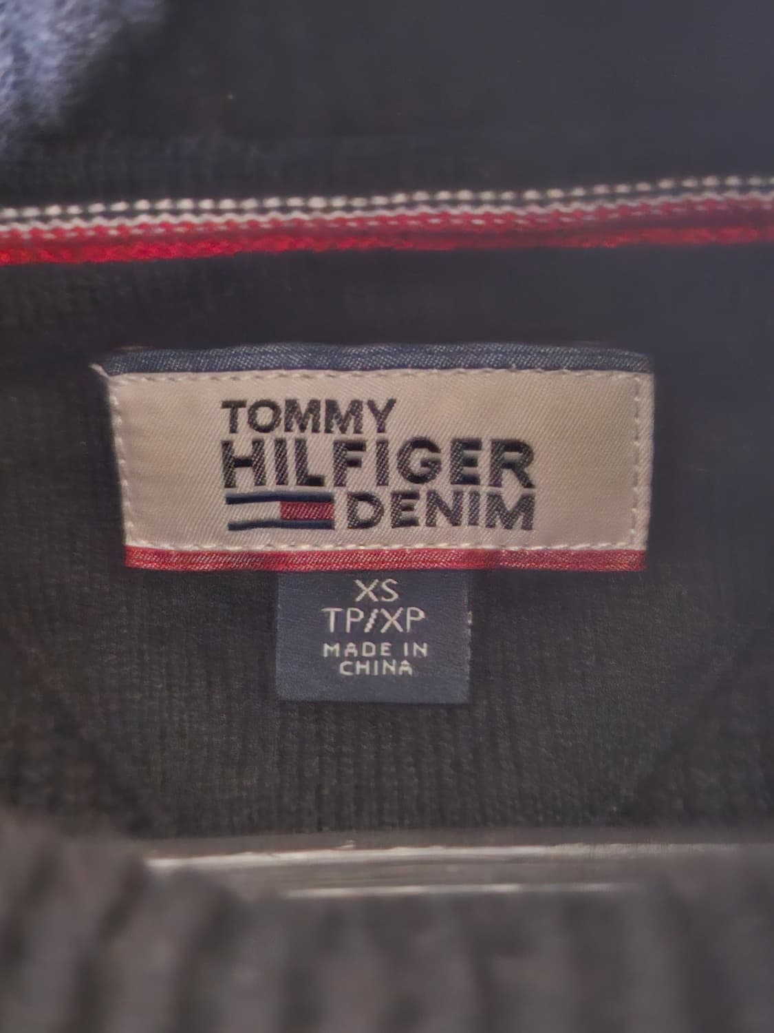 타미힐피거 네이비 플라워 자수 모크넥 크롭 여성 니트 55 상품이미지3