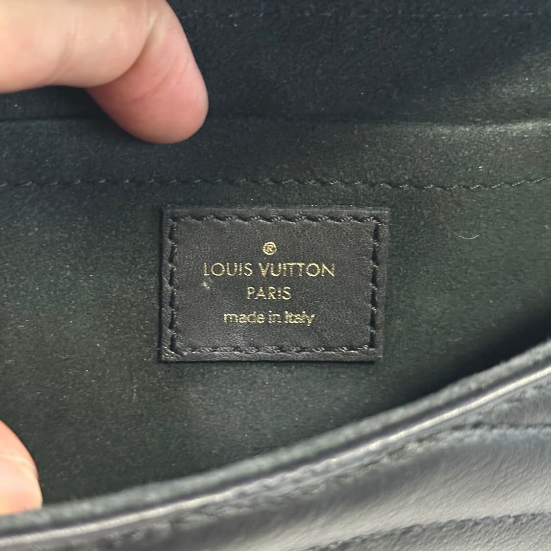 [풀구성] 루이비통 뉴웨이브 멀티포쉐트 체인 크로스백 상품이미지7