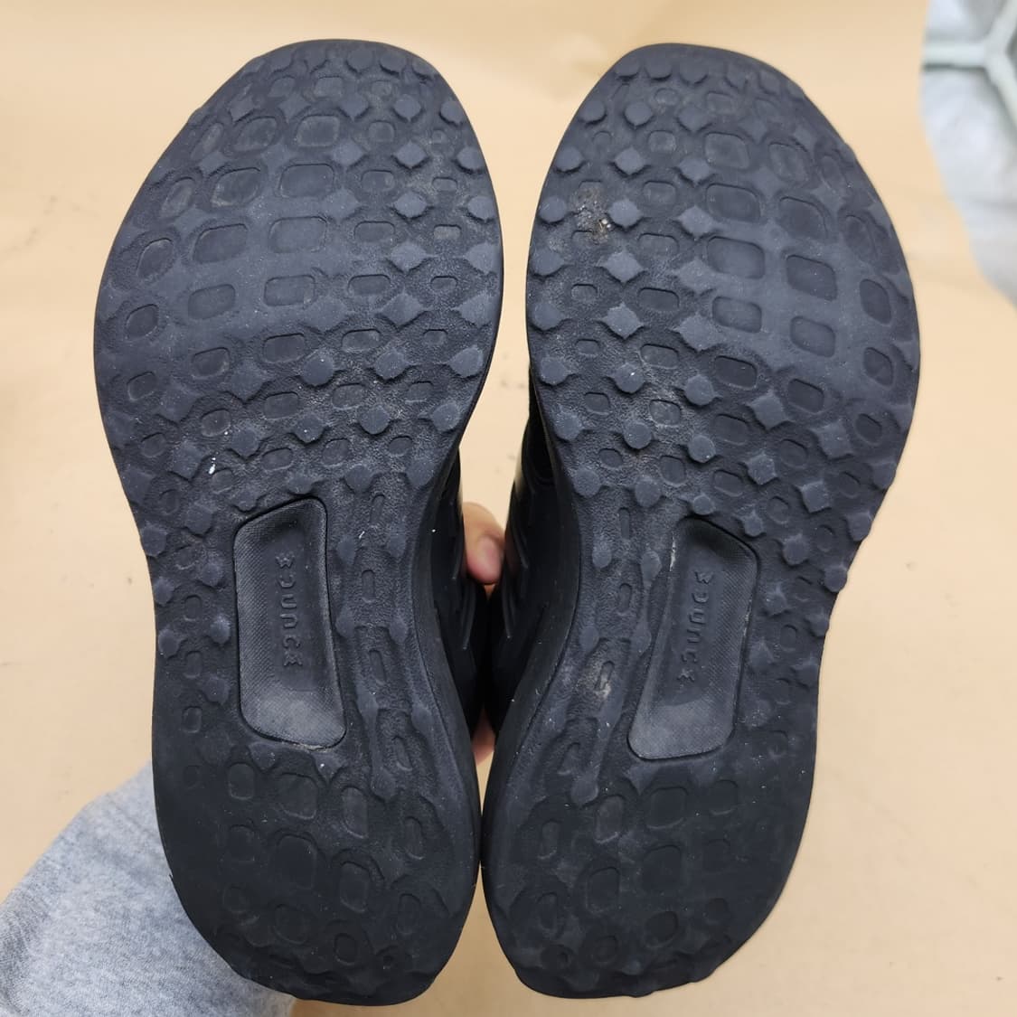 아디다스 U바운스 여성 운동화 230 상품이미지5