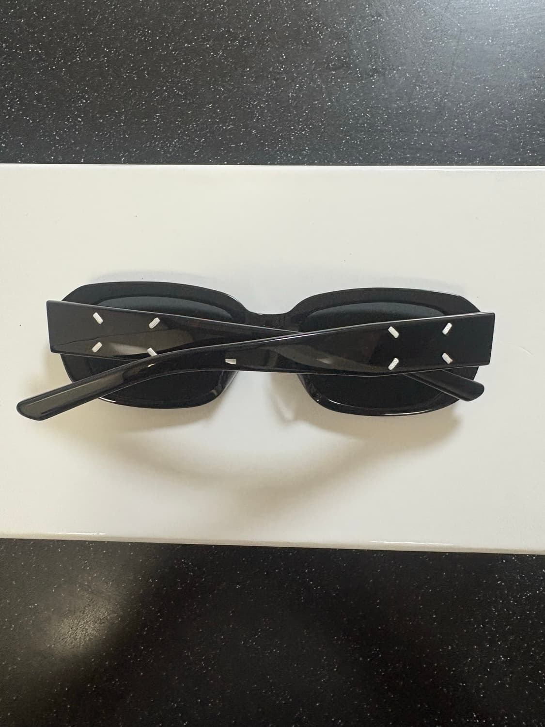 젠틀몬스터 x 메종 마르지엘라 mm207 선글라스 상품이미지6