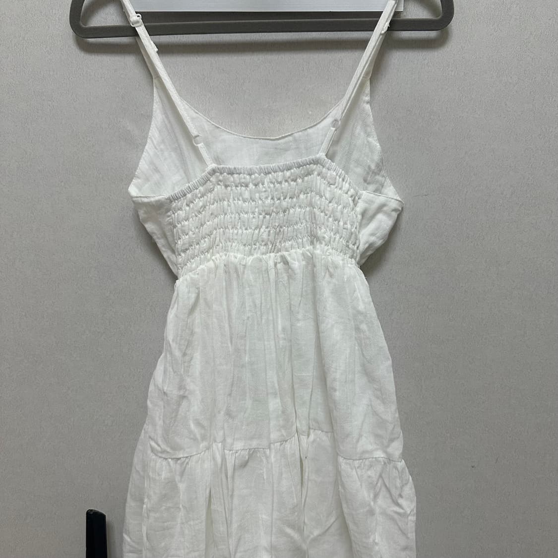 화이트 캉캉 끈나시 롱 원피스 상품이미지1