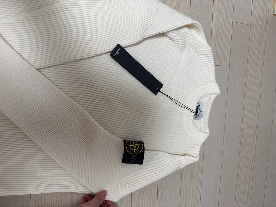 스톤아일랜드 풀 립 니트 상품이미지2