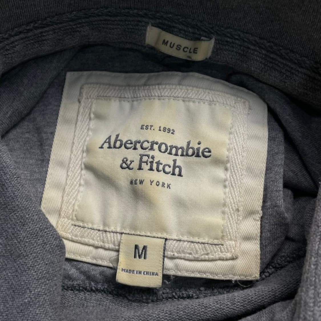 95 아베크롬비 반버튼 맨투맨  상품이미지3
