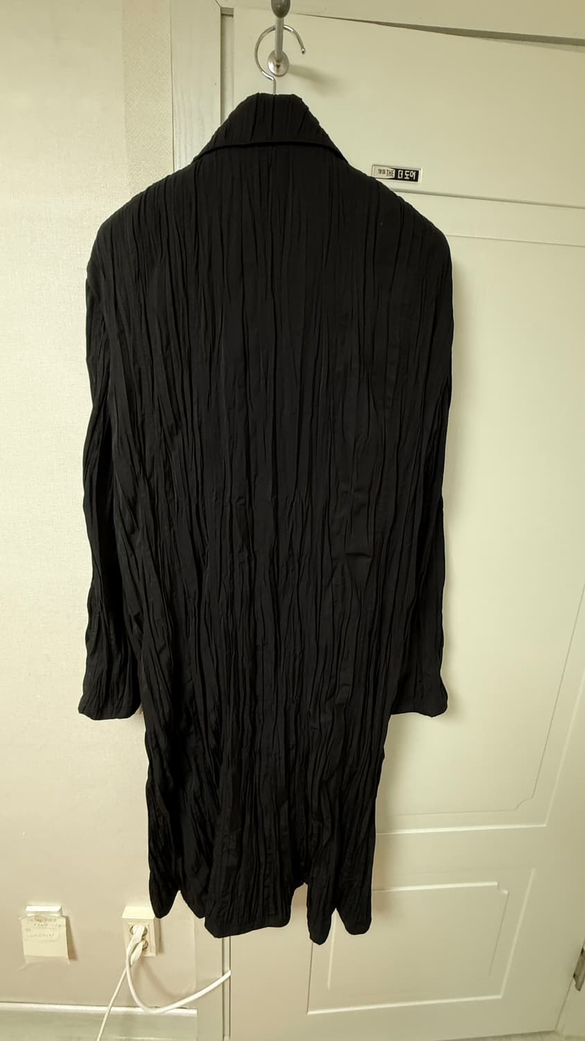베이컨트 아카이브 HADID WRINKLE HOOK COAT(BLACK) 상품이미지7