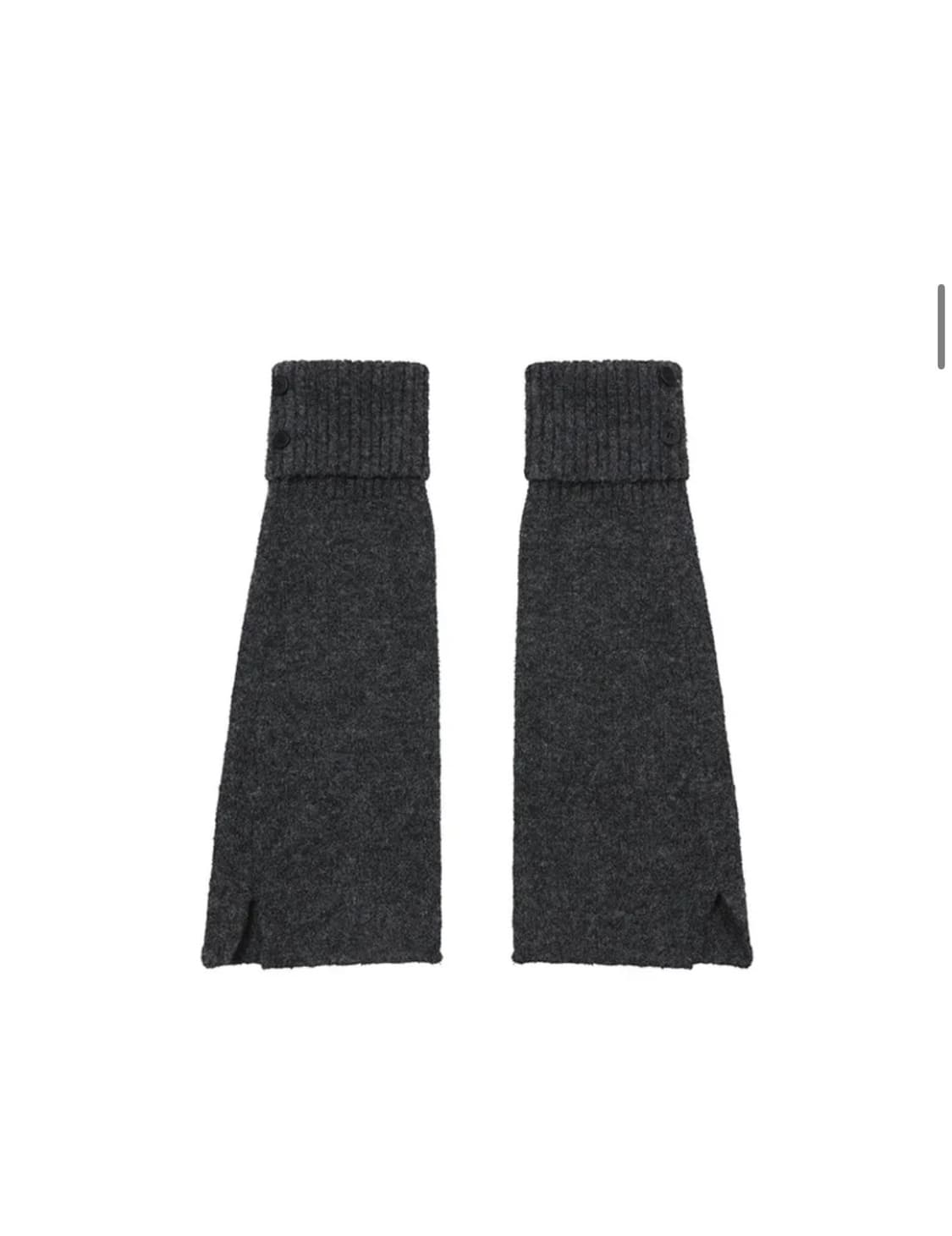 미세키서울 버튼 니트 레그워머 차콜 상품이미지2
