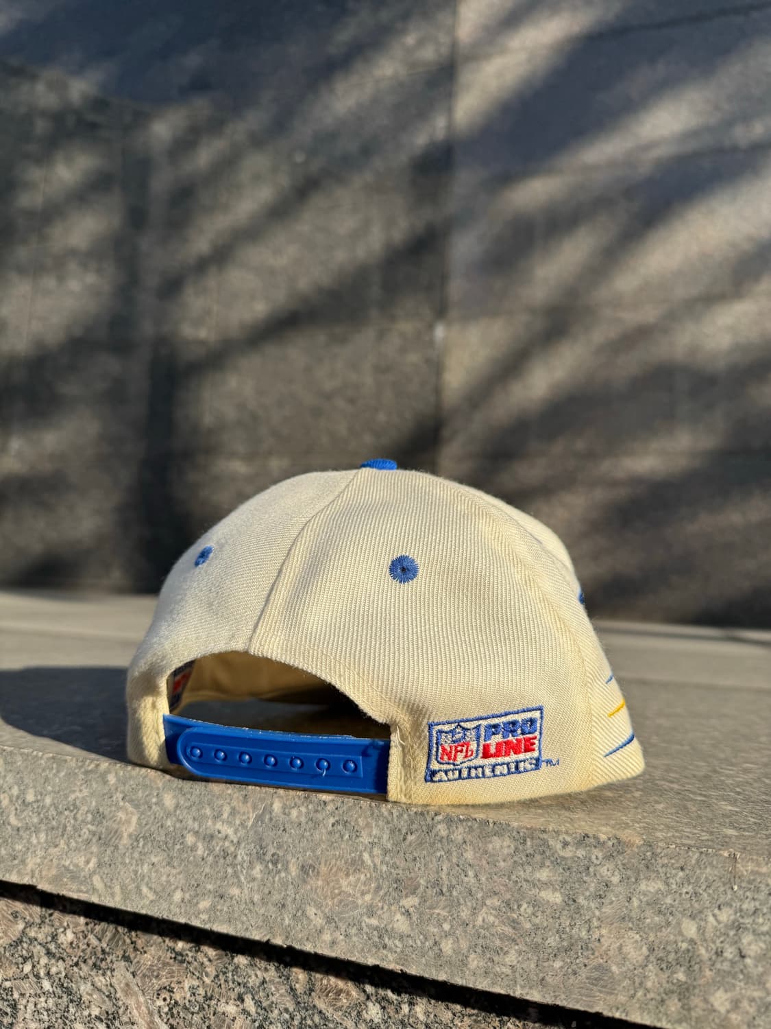 90s 로고애슬래틱 LA Rams 스냅백 상품이미지2