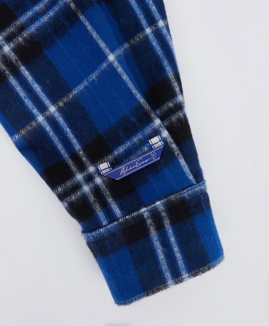 (한소희님 착용) 아더에러 로아셔츠 상품이미지4