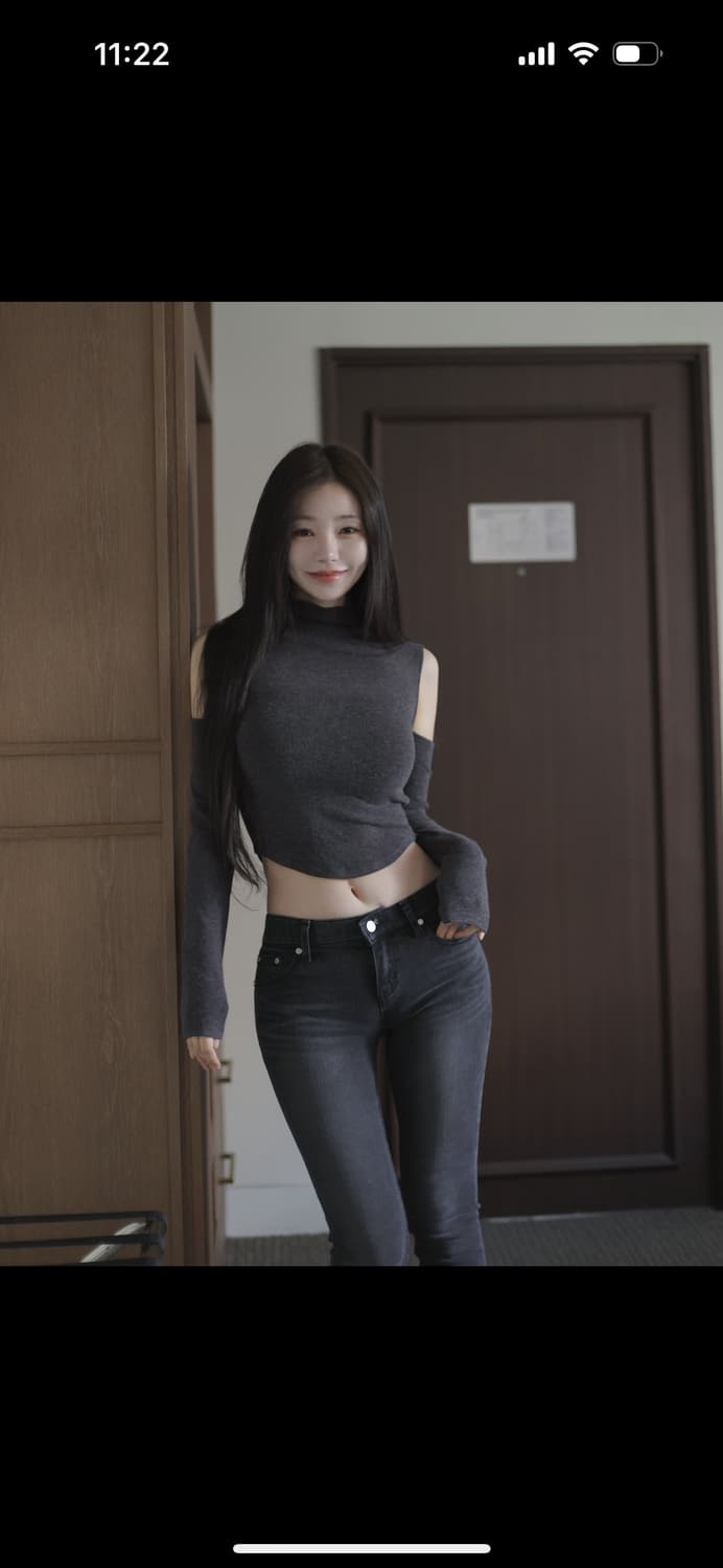 (미개봉 새상품) 카인다미 오프숄더 반폴라 니트 상품이미지2