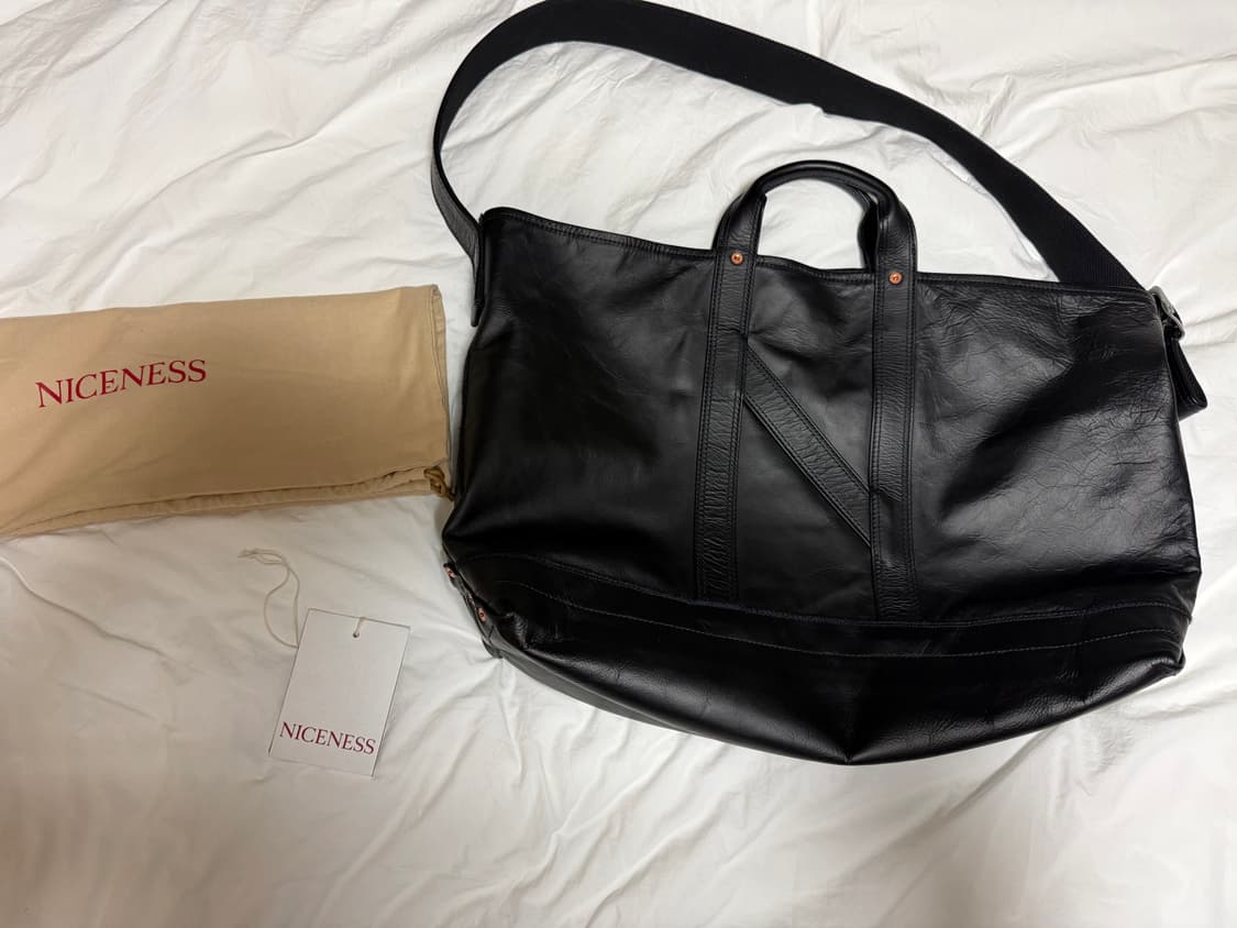 나이스네스 h.ledz 가죽 토트백 판매합니다 상품이미지1