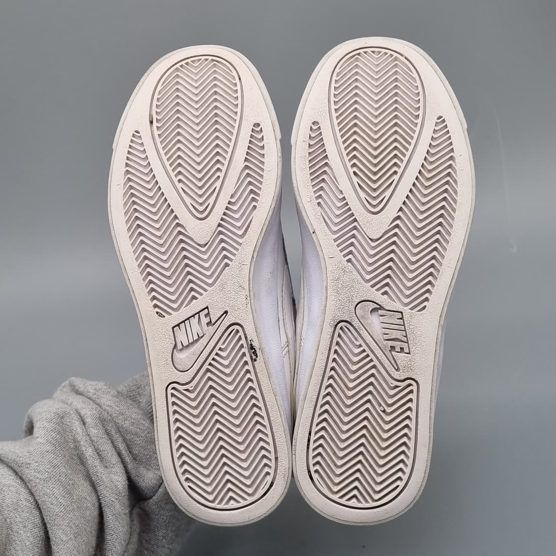 나이키 코트로얄 ac 여성스니커즈235 상품이미지3