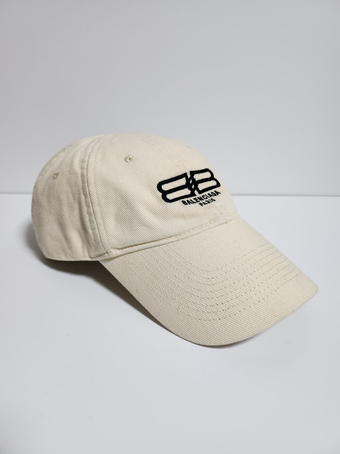 [L] 발렌시아가 크림 코튼 드릴 BB 파리스 볼캡모자 704105 상품이미지3