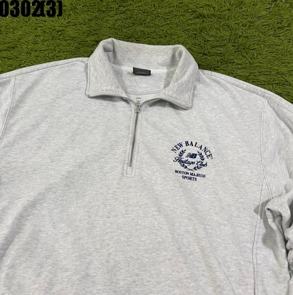 뉴발란스 반집업 맨투맨 상품이미지2