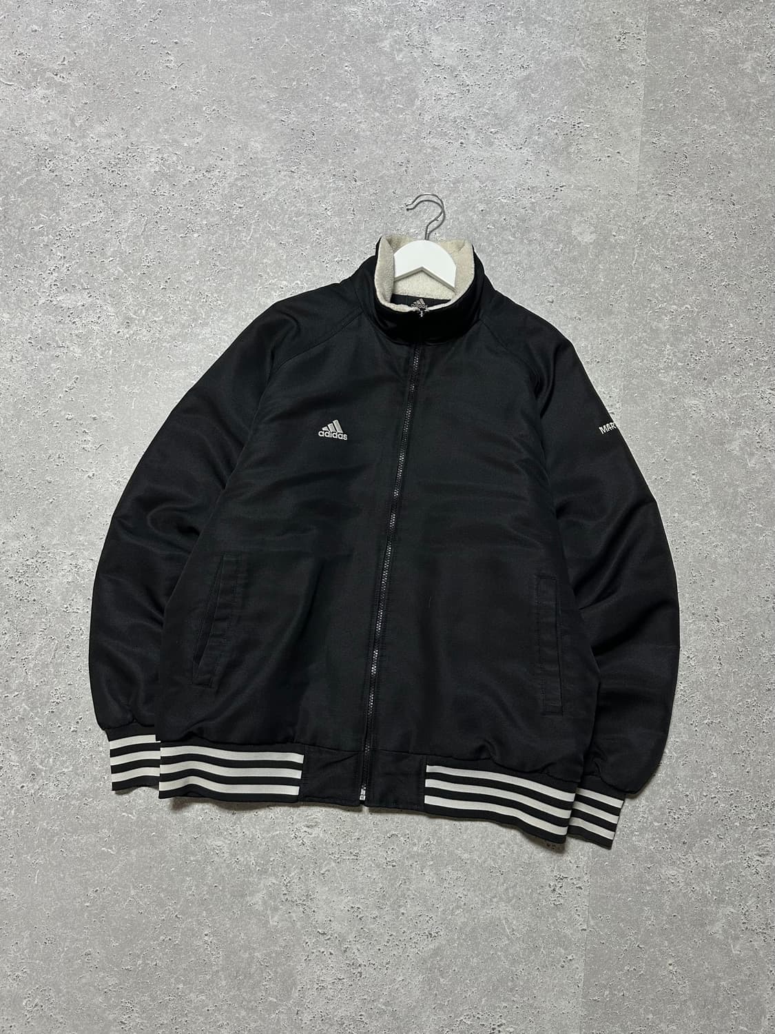 아디다스 마샬아츠 백로고 하이넥 봄버자켓 상품이미지1