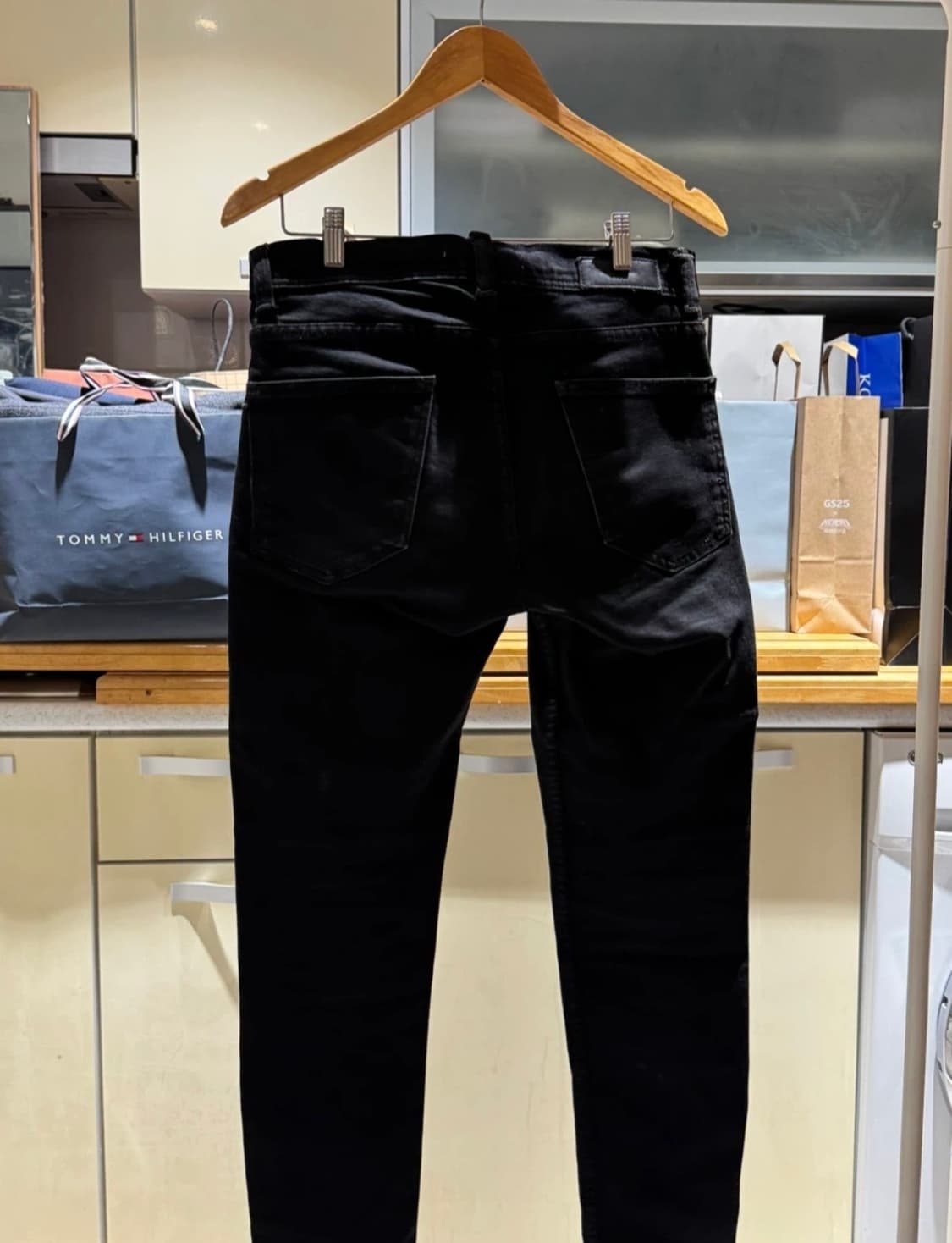 청바지, 츄리닝 등 하의 6벌 묶음 5만원 상품이미지6