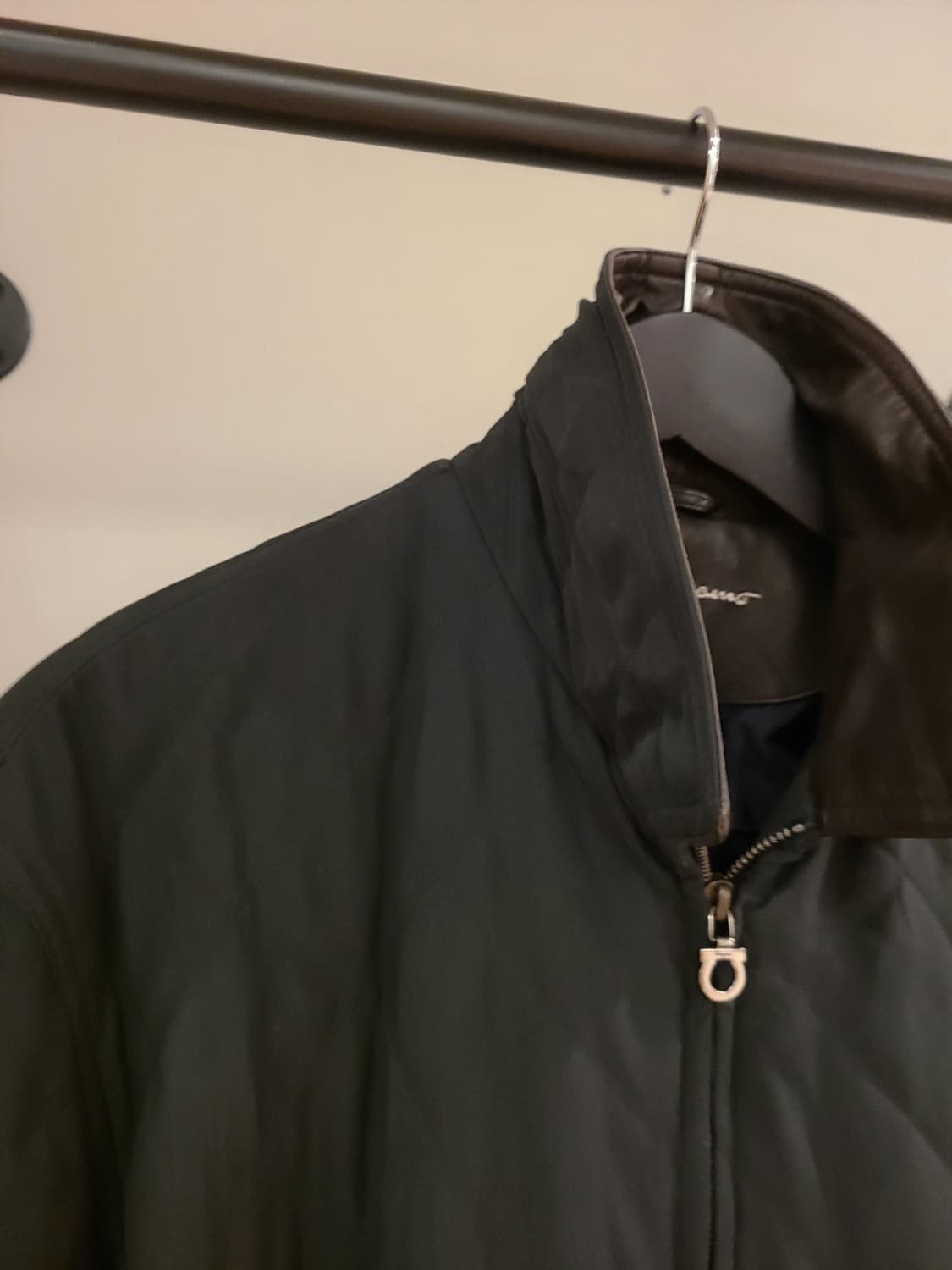 살바토레 페레가모 퀄팅 자켓 상품이미지7