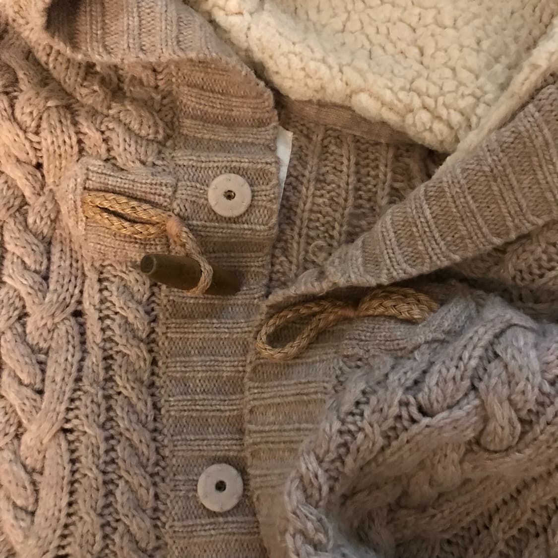 티니위니 대대장 떡볶이 꽈배기 후드가디건 상품이미지6