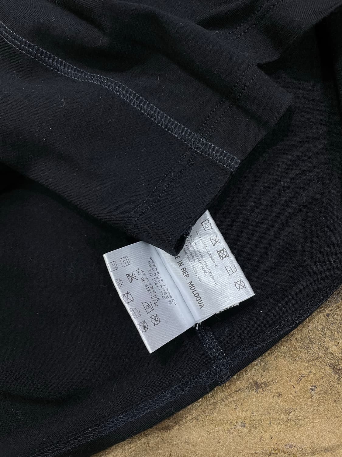 몬츄라/블랙 울티셔츠(S) 상품이미지4