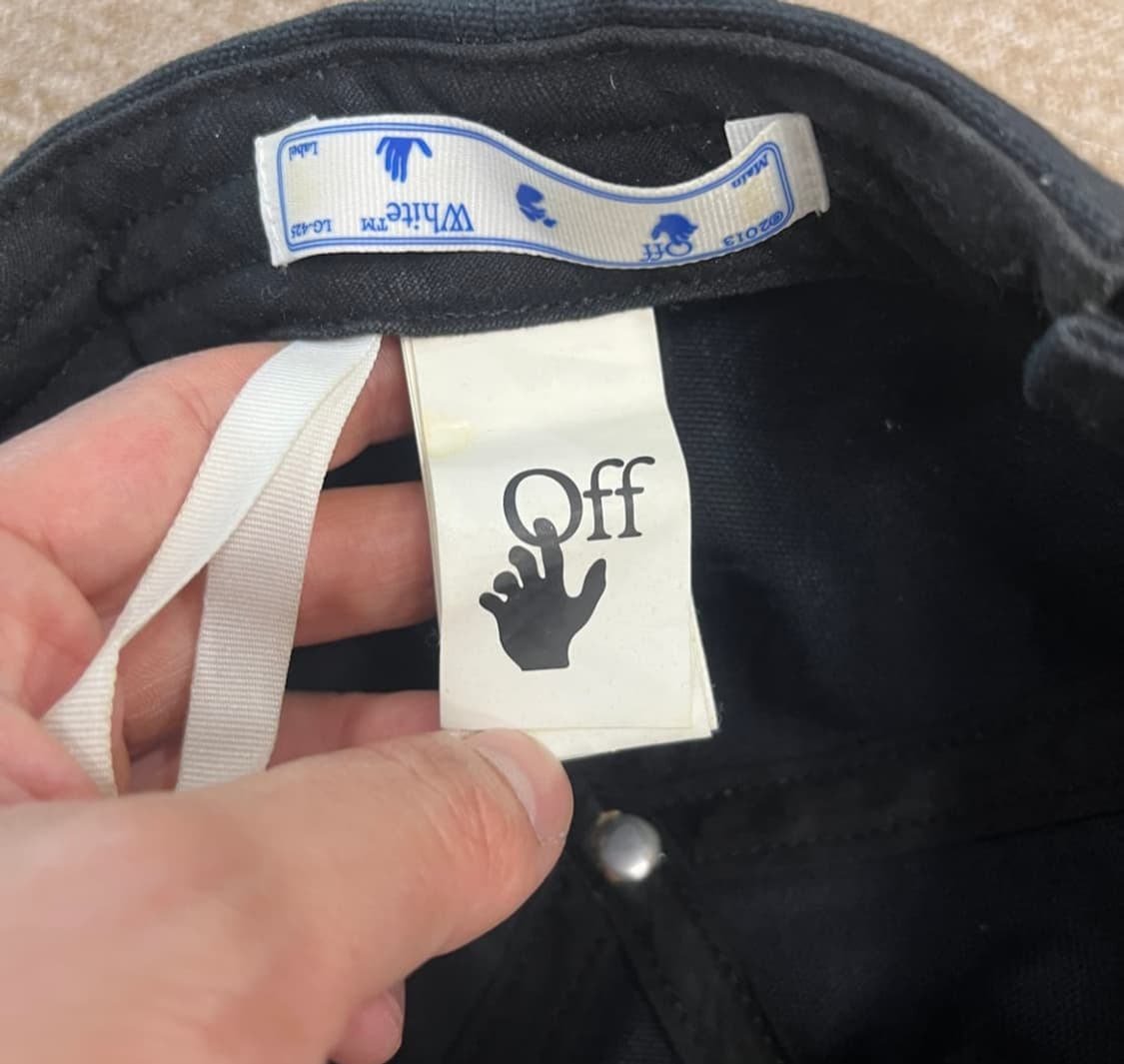오프화이트 블랙 볼캡 팝니다. 상품이미지5