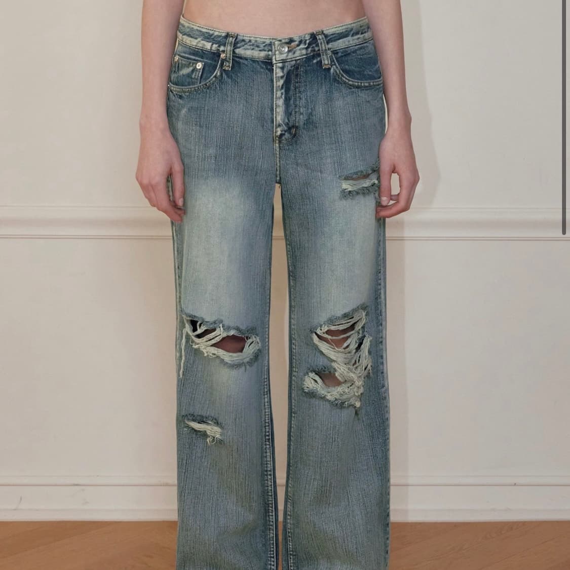 보헤미안서울 HIGHLIGHT DAMAGE WIDE PANTS blue 상품이미지1