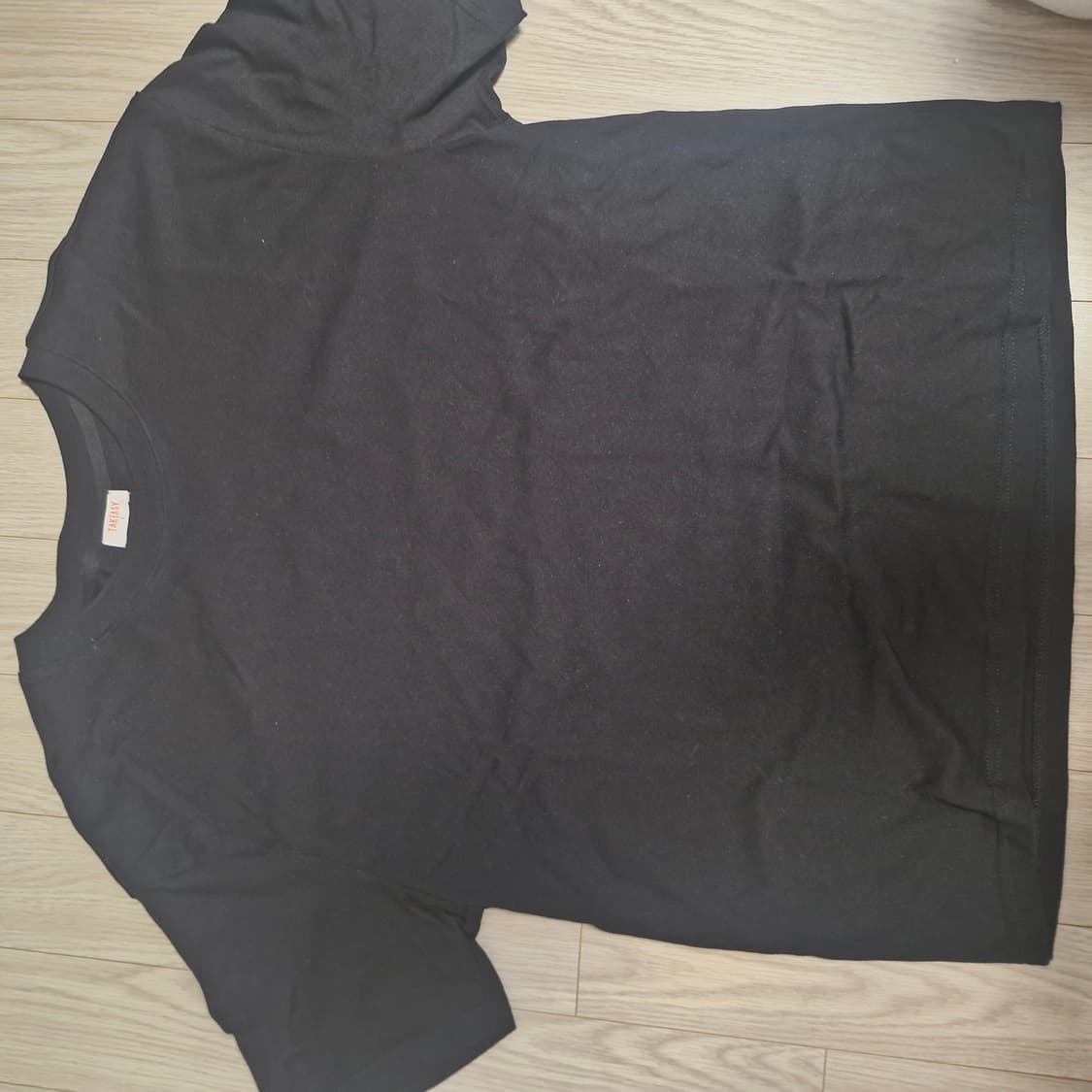 테이크이지 크롭 반팔 두 장 상품이미지3