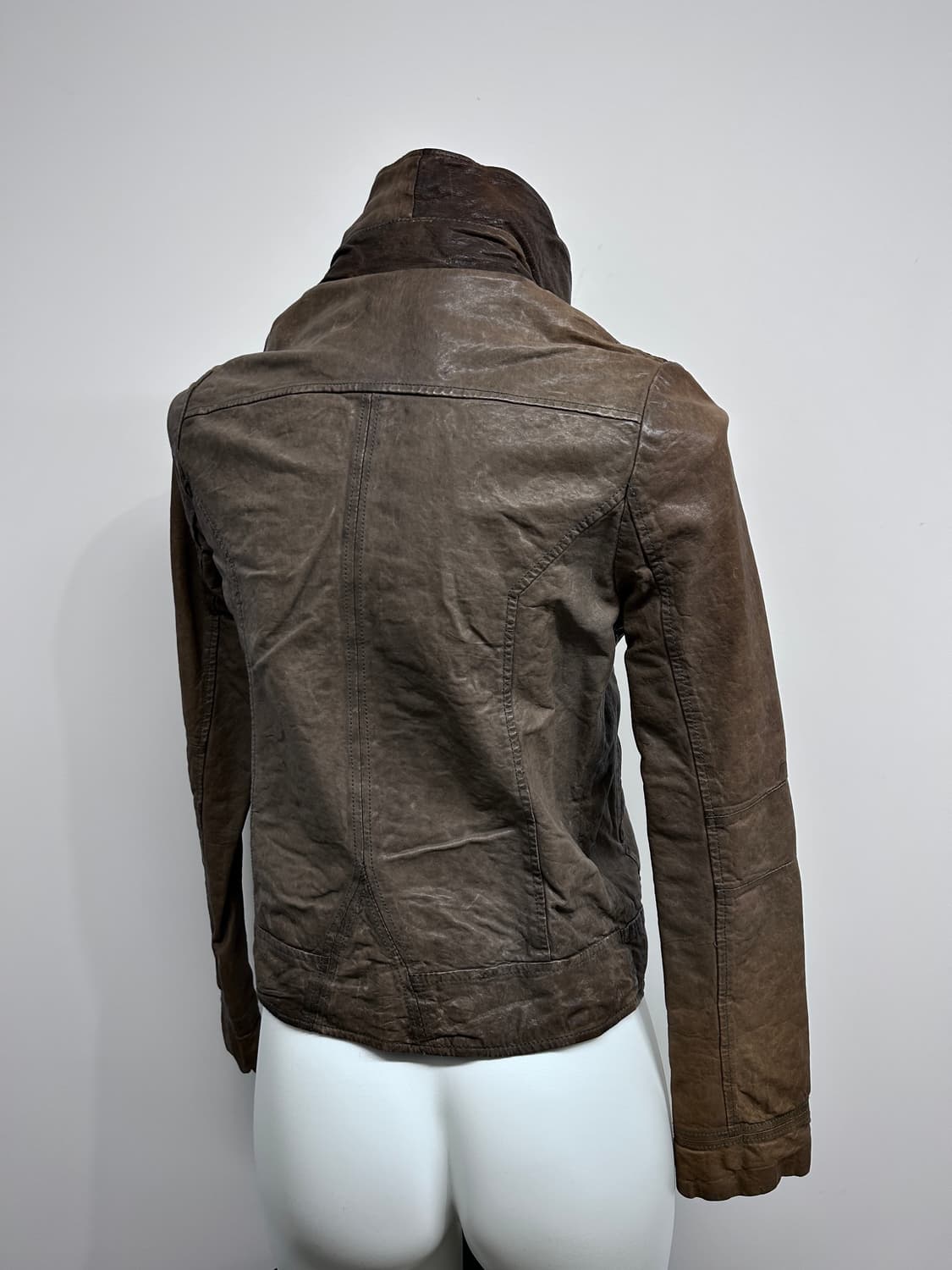 코데즈컴바인 램스킨 비대칭 더블 클로징 자켓 상품이미지6