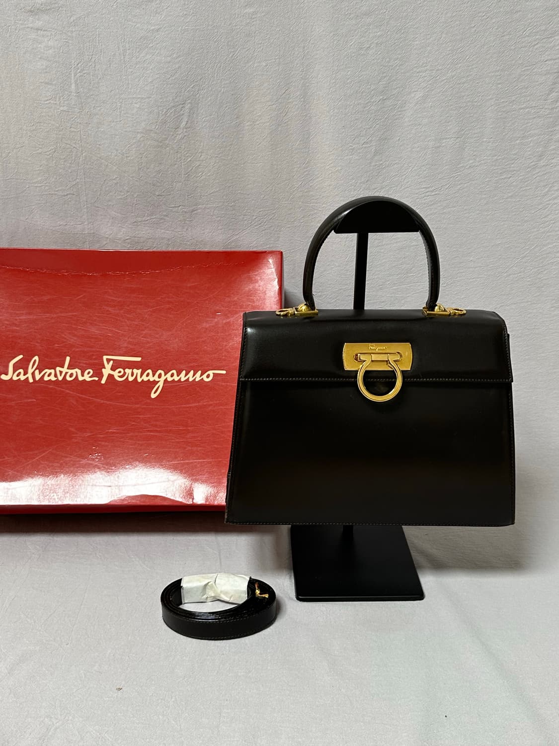 페라가모 간치니 켈리백 토트백 크로스백 차정원백 상품이미지1