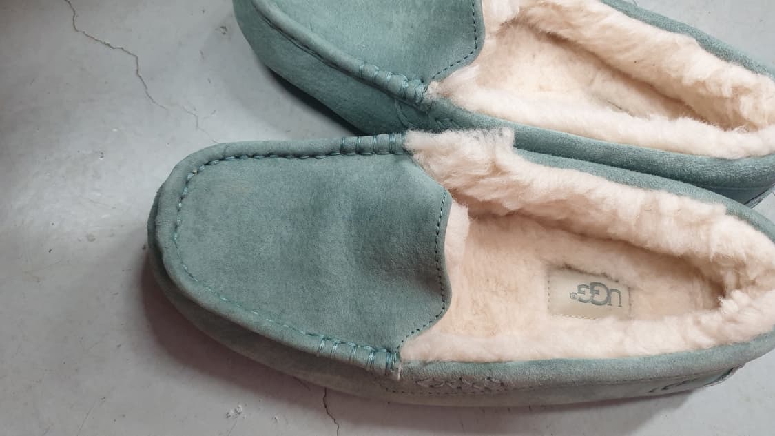 UGG 여성 모카신 앤슬리민트 240 상품이미지2