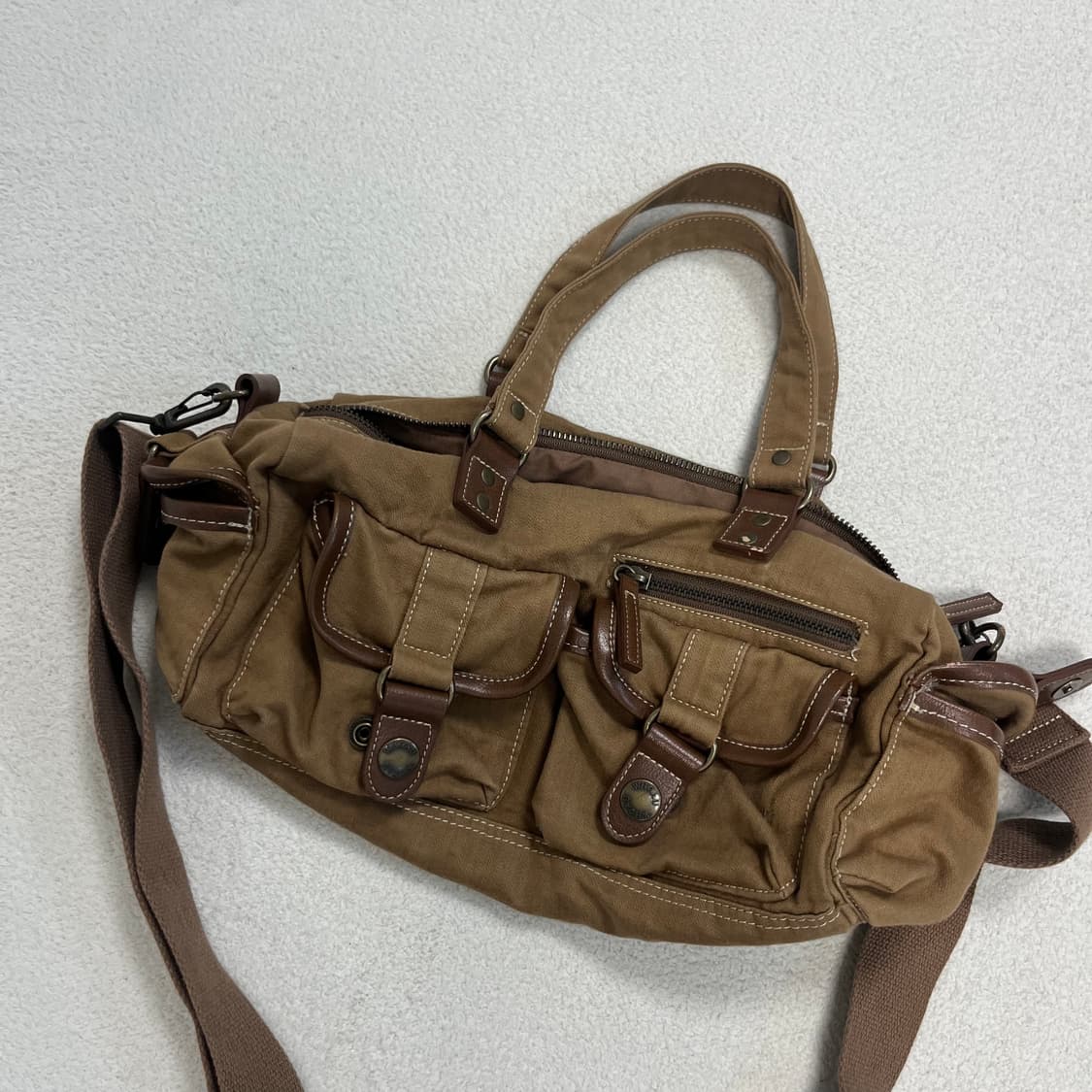 Who.A.U brown cross bag 상품이미지5