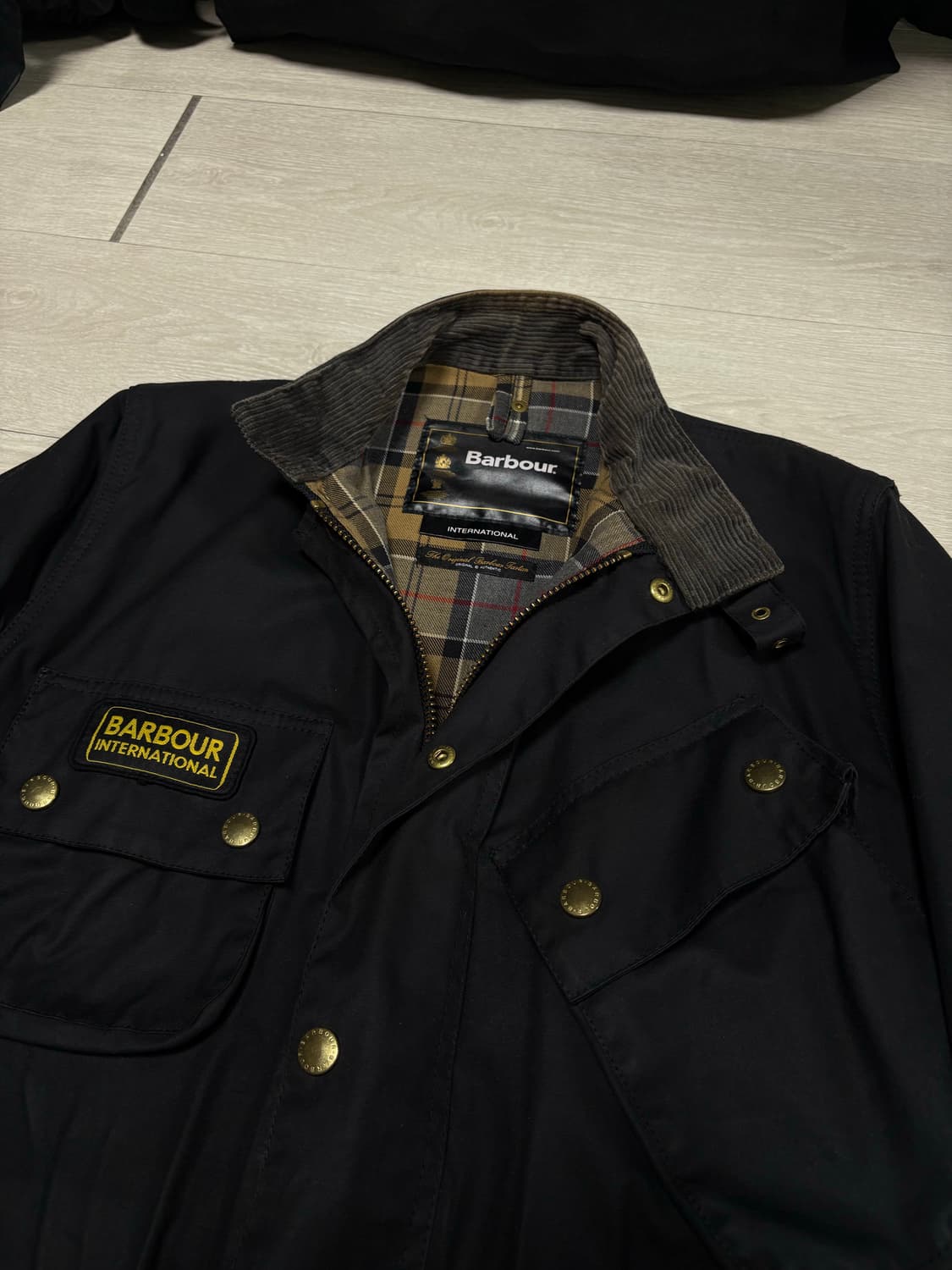 바버 인터네셔널 a7 오리지널 36사이즈 (95) 왁스 자켓 상품이미지4