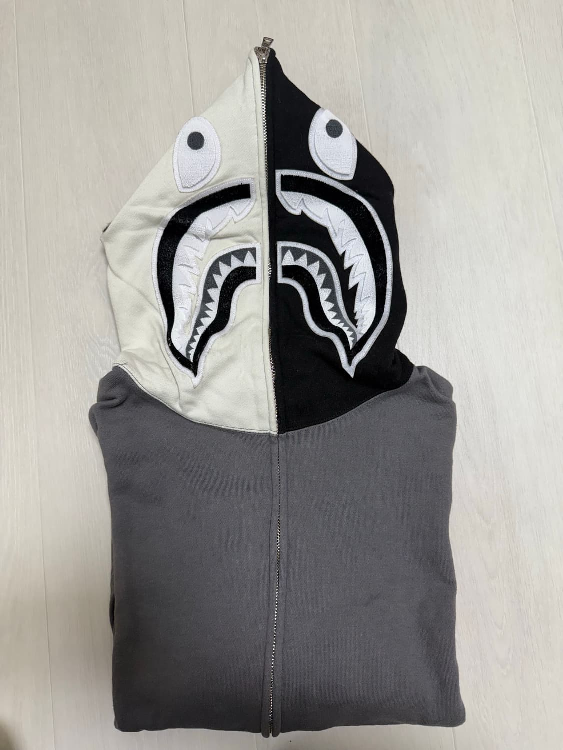 M)베이프 샤크 릴렉스드 핏 풀 집 후드 블랙 상품이미지1