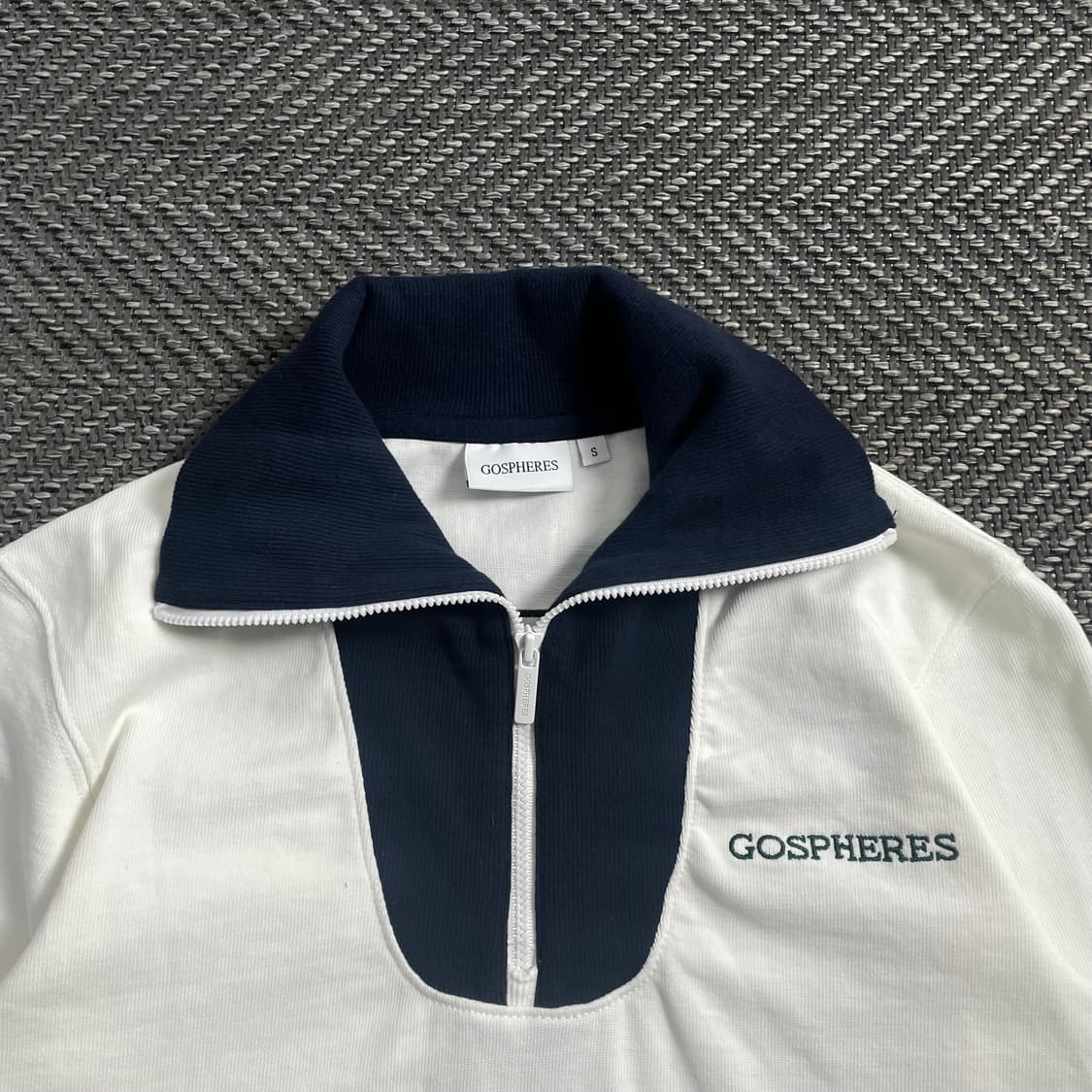 고스피어스 빅로고 우먼스 아노락 스웻 긴팔티y 3946 상품이미지6