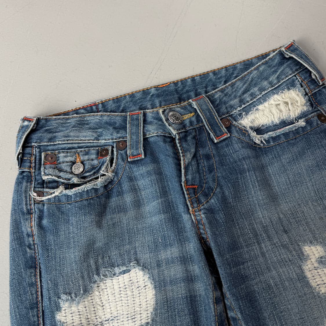 트루릴리전 Y2K 조이 부츠컷 디스트레스드 데님팬츠 상품이미지4