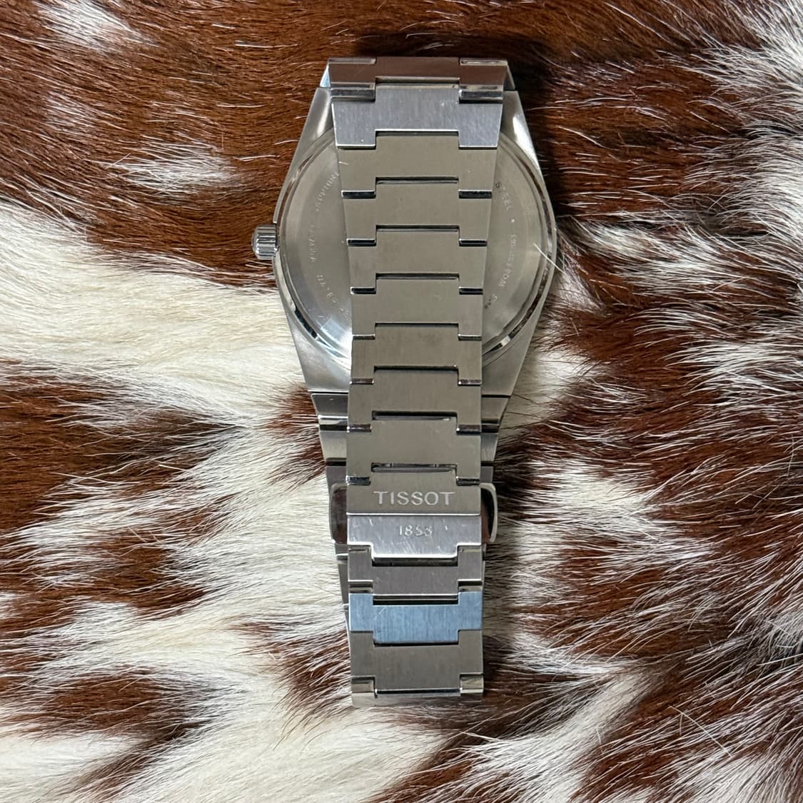 티쏘 40mm prx 쿼츠 검판 시계 단품 판매합니다. 상품이미지3