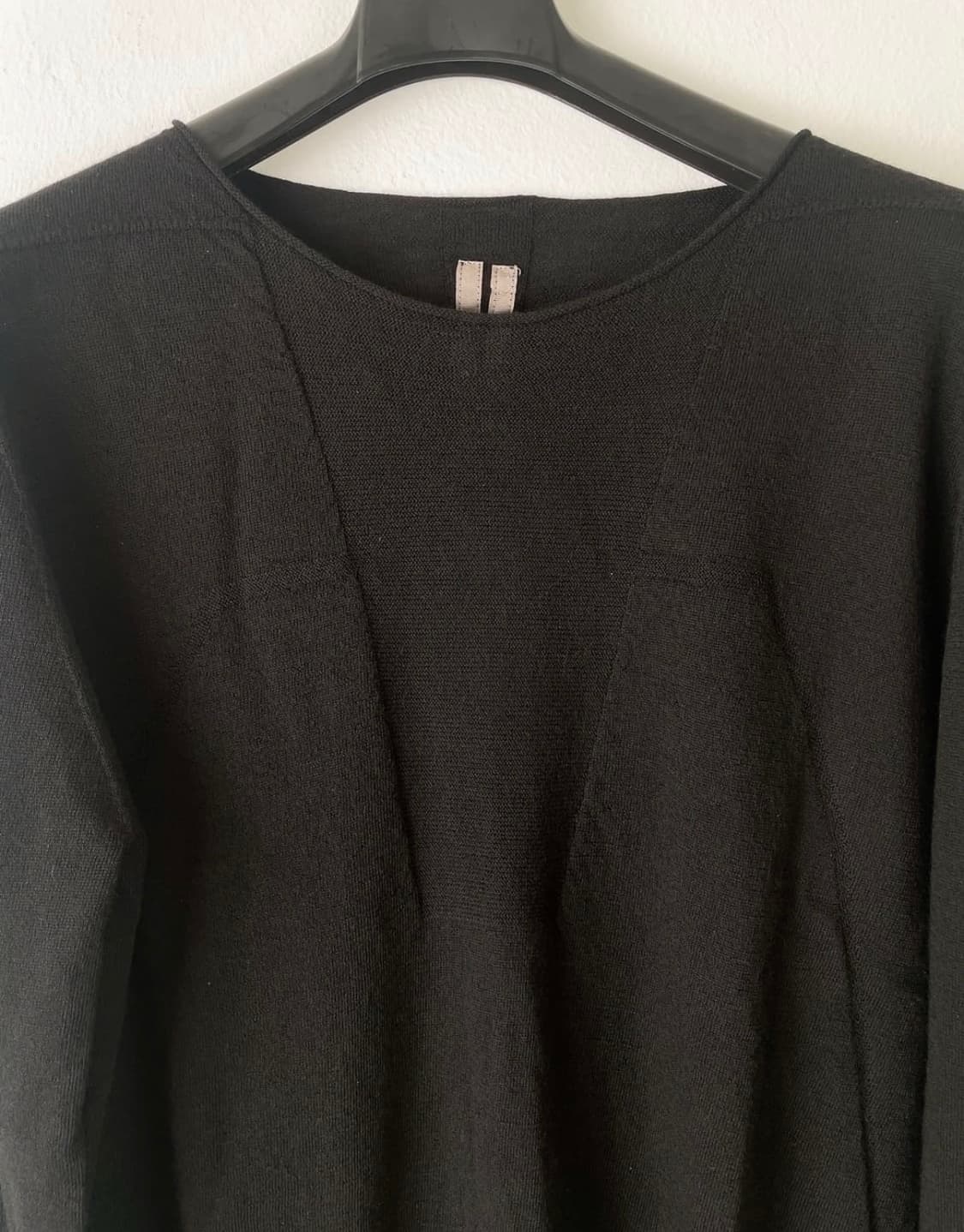 (판매완료)릭 오웬스 여성 블랙 바이커 라운드 넥 니트 상품이미지4