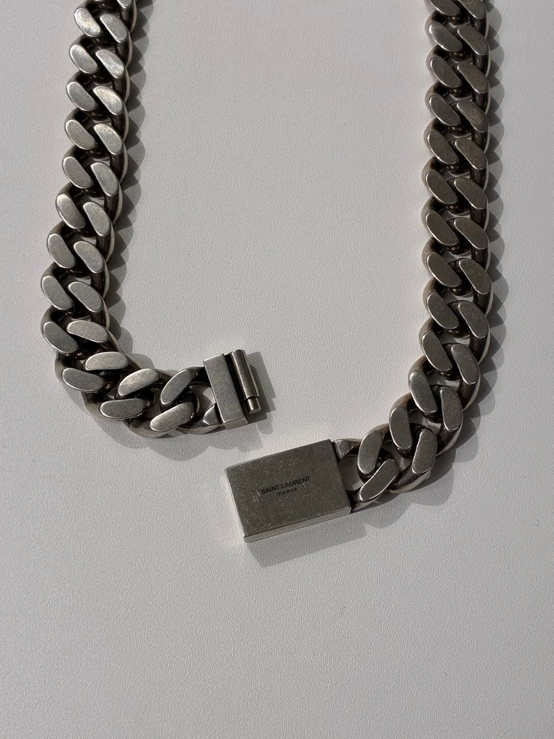 SAINT LAURENT 생로랑 실버 커브 체인 목걸이 L사이즈 상품이미지2