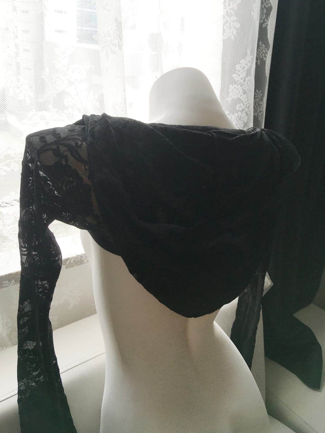 TAAE LACE HOODIE BOLERO CARDIGAN 상품이미지4