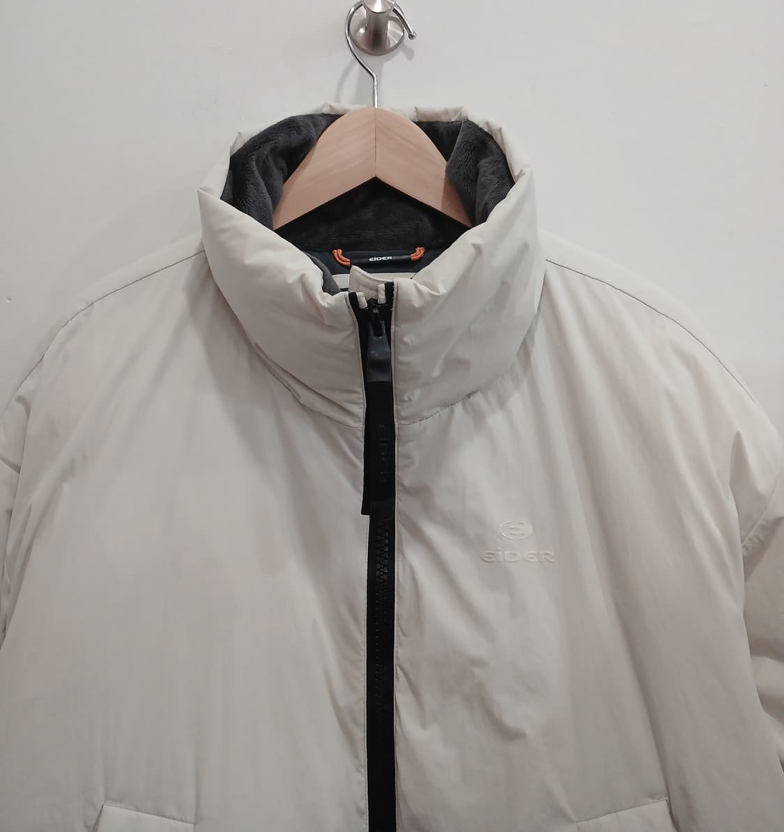 아이더 구스다운 숏패딩 상품이미지3