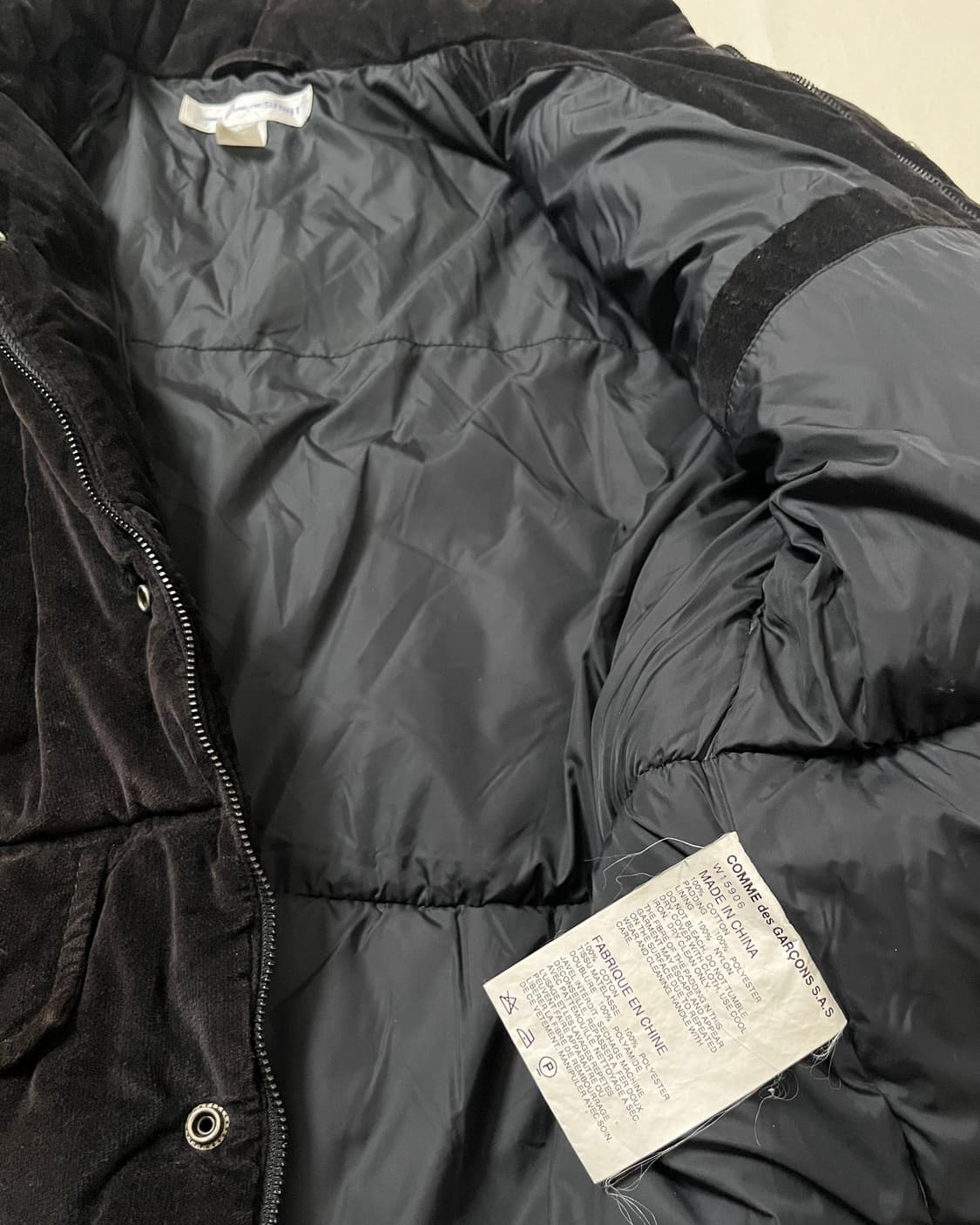 꼼데가르송 벨루어 푸퍼자켓 comme des garcons 패딩 상품이미지10